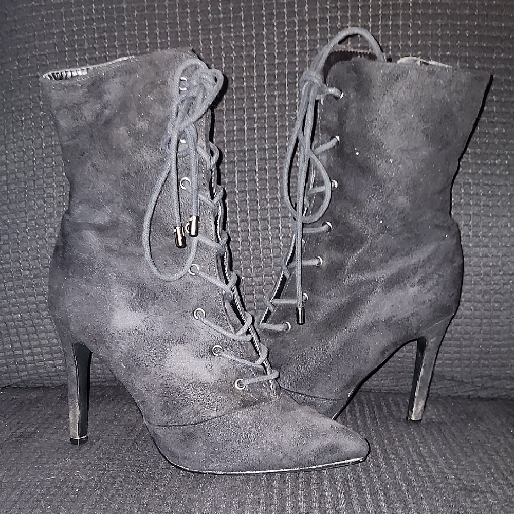 Rue21 Black Lace-Up Pointed Toe High Heel Ankle Boots
